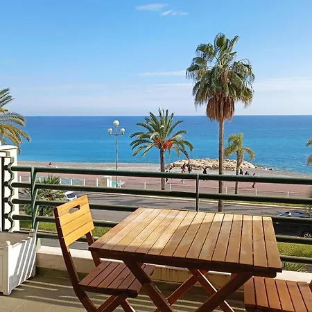 아파트 Charming T1 With Terrace And Sea View